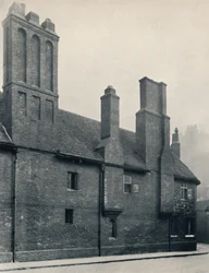 Charterhouse. Wash-House Court, buitenkant, westelijke gevel, 1925