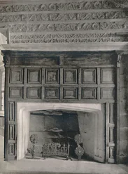 Schouw in de eetkamer, Haddon Hall, Derbyshire