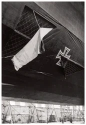Beschadigde Duitse marine Zeppelin-luchtschip, Eerste Wereldoorlog, 1914-1918, 1933