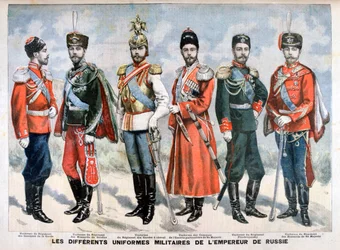 Verschillende Russische militaire uniformen van de Keizer