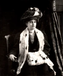 Dorothy Gladstone