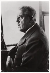 Dr. Hugo Eckener, manager van de Luftschiffbau Zeppelin, ca. 1917-1933 1933