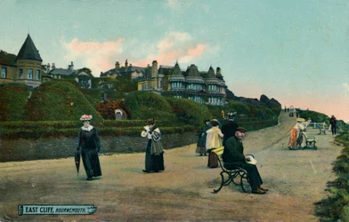 East Cliff, Bournemouth, ca 1905