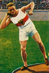 Emil Hirschfeld uit Duitsland die de Kogel Stoot, 1928