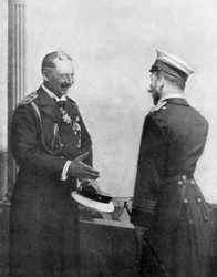 Keizer Wilhelm II van Duitsland begroet Tsaar Nicolaas II van Rusland voor de Eerste Wereldoorlog