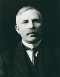 Ernest Rutherford 1871-1937, Nobelprijswinnende atoomfysicus, ca. 1908