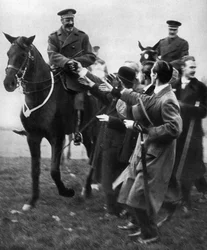 Ex-dienstmannen en de koning, beoordeling van 20.000 Silver Badge mannen in Hyde Park, Londen, 1935