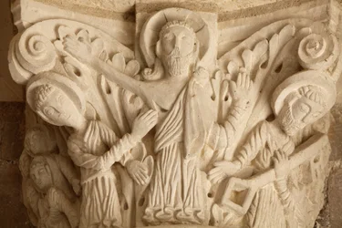 Portiek kapiteel van de basiliek van de abdij van Fleury, Saint Benoit sur Loire, Frankrijk