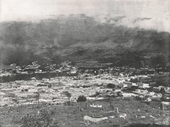 Algemeen Uitzicht op de Tafelberg in Dampen, Kaapstad, Zuid-Afrika, 1895