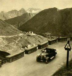 Glocknerhaus op de Grossglockner Hochalpenstrasse, Oostenrijk, ca. 1935