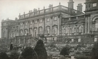 Harewood House, de residentie van de Rt. Hon. De Graaf van Harewood, ca. 1913