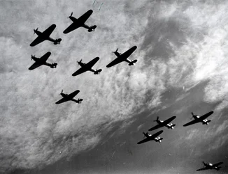 Hawker Hurricanes vliegen in formatie, Slag om Engeland, Tweede Wereldoorlog, 1940