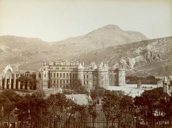 Holyrood Palace, Edinburgh, Schotland, 1887