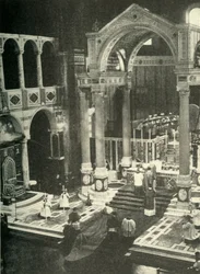 In de Westminster Cathedral, ca. 1948