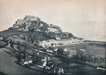 Jersey - Gorey, en Mont Orgueil Kasteel, 1895