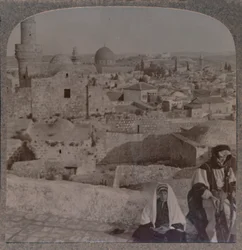 Jeruzalem vanuit de school over de moskee, met zicht op de Toren van Antonio, ca. 1900