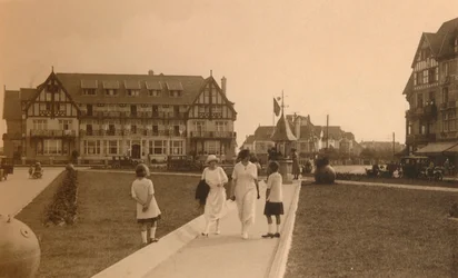 La Place Albert, c1900