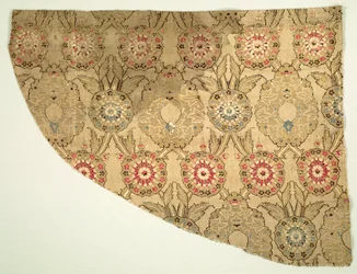 Lampas met dubbel ogivaal bloemmotief op geruite ondergrond, 1550-1575