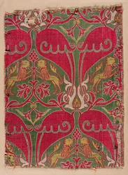 Lampas met steigerende leeuwen, palmetten en wapenschilden, 1400s