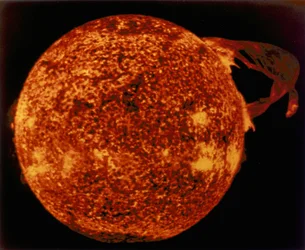 Grote zonnevlam in extreem ultraviolet licht, 1973
