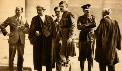Luitenant Norman Baillie-Stewart, 1933