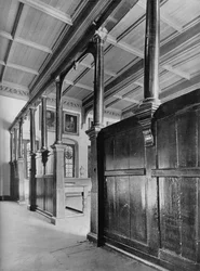 Kijkend in de Verkiezingshal, 1926