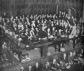 Lord Kitchener doet een wervingsoproep in de Guildhall, 1915