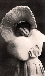 Marie Studholme, Engelse actrice
