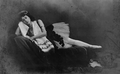 Matilda Kschessinska in de titelrol van het ballet La Esmeralda