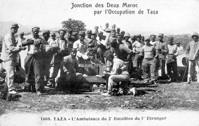 Medisch personeel van het 2e bataljon Franse Vreemdelingenlegioen, Taza, Marokko, 1904