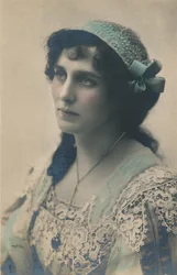 Miss Evelyn Millard
