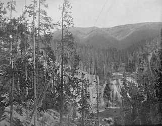 Missouri-rivier, onder de Great Falls, Montana, ca. 1897