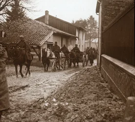 Gemonteerde Franse soldaten met artillerie, ca. 1914-ca. 1918