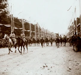 Bereden officieren, overwinningsparade, Parijs, Frankrijk, ca. 1918-1919