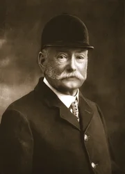 Mr R A Brice