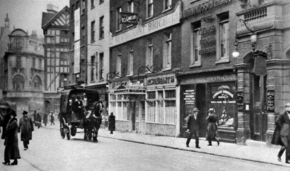 Old Compton Street, Soho, Londen, 1926-1927