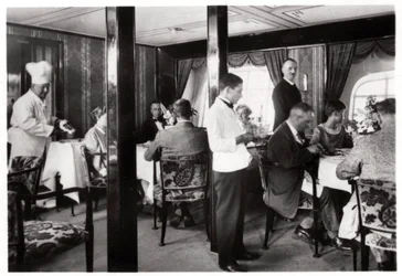 Passagiers eetkamer, Zeppelin LZ 127 Graf Zeppelin, 1933
