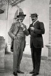 Paul Hervieu en Marcel Prevost, Franse auteurs en dramaturgen