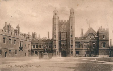 Binnenplaats, Eton College, Berkshire, ca. 1905