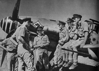 R.A.F draagt zijn magnifieke quotum bij, 1943-44