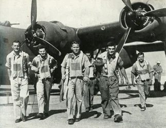 R.A.F. ontmoeting, ca. 1942-1943, 1945