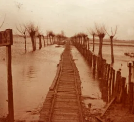 Spoorlijn, Nieuwpoort, Vlaanderen, België, ca. 1914-ca. 1918