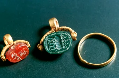 Ringen met Inscriptie, Sieraden, Tunesië, ca. 3e-4e eeuw