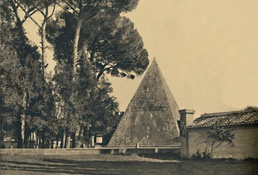 Rome - Grafpiramide van Caius Cestius - Poort van Sint-Paulus aan de Ostia-weg, 1910