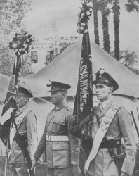 Rozen voor de Ouderen en Dapperen, 1942