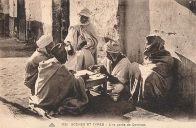 Scènes en Types - Een partijtje domino, ca. 1900