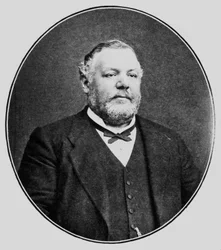 Sir Frank Crisp, Engelse advocaat, botanicus en excentriekeling