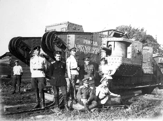 Soldaten van het Vrijwilligersleger voor de tank Generaal Drozdovsky, 1919