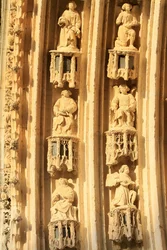 Archivolt van de Sint-Stefanuskathedraal. Details, Bourges, Frankrijk