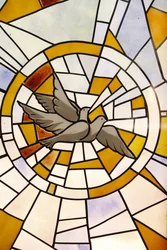 Glas-in-lood: duiven, Togoville, Togo